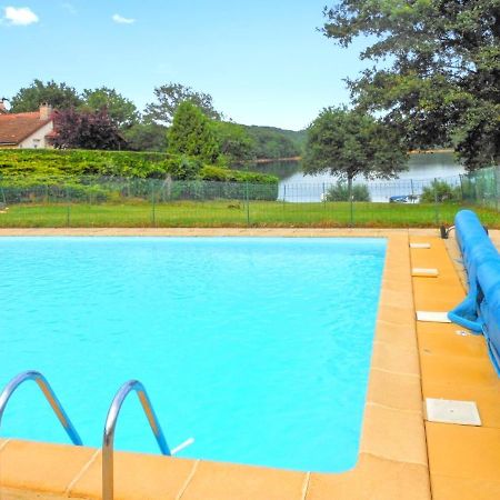 Chalet Charmant A Saint-Gerons Avec Piscine Partagee מראה חיצוני תמונה