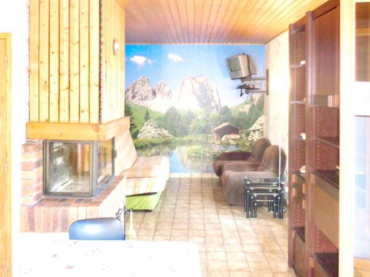 Chalet Charmant A Saint-Gerons Avec Piscine Partagee מראה חיצוני תמונה