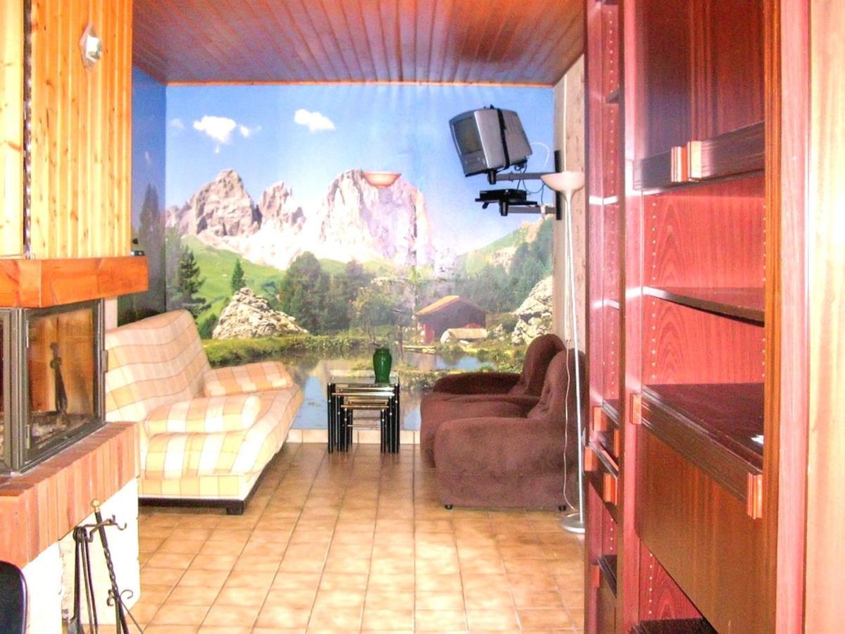 Chalet Charmant A Saint-Gerons Avec Piscine Partagee מראה חיצוני תמונה