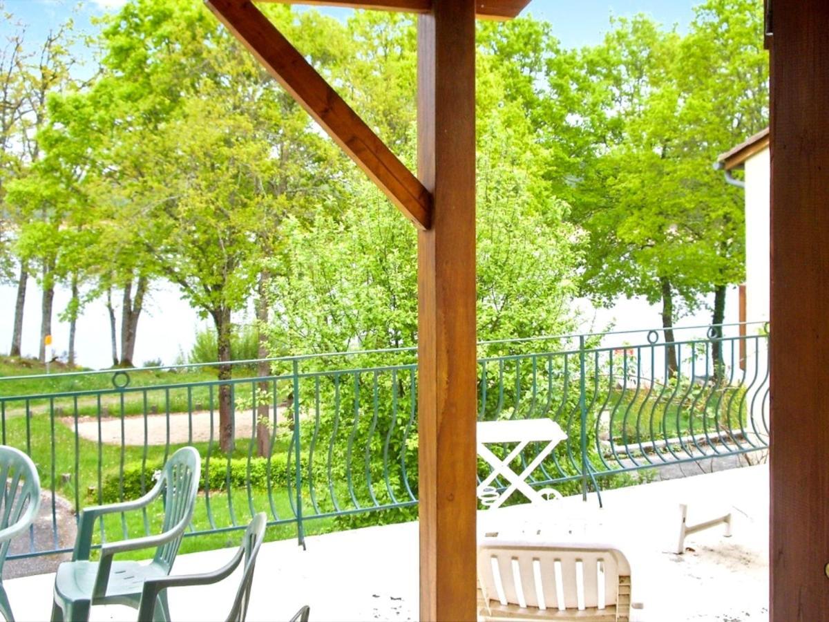 Chalet Charmant A Saint-Gerons Avec Piscine Partagee מראה חיצוני תמונה