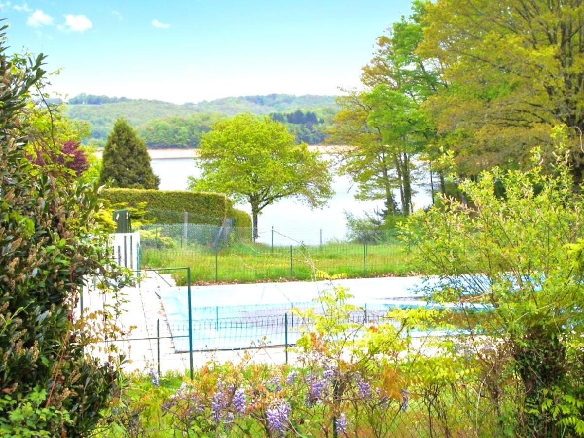 Chalet Charmant A Saint-Gerons Avec Piscine Partagee מראה חיצוני תמונה