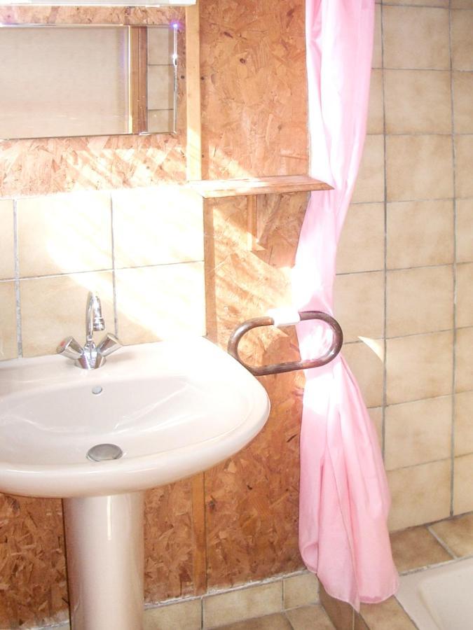 Chalet Charmant A Saint-Gerons Avec Piscine Partagee מראה חיצוני תמונה