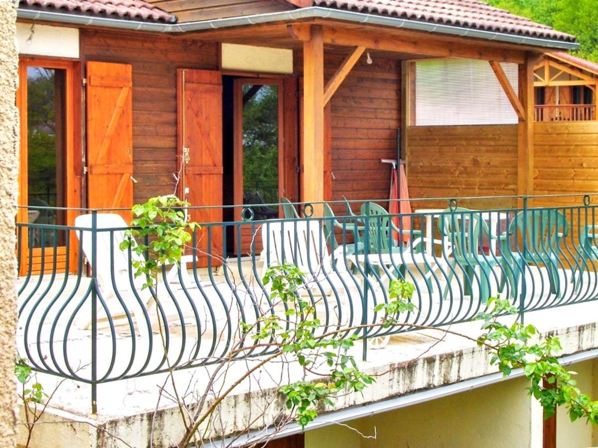 Chalet Charmant A Saint-Gerons Avec Piscine Partagee מראה חיצוני תמונה